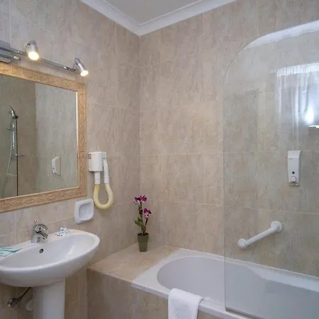 Soreda Hotel 4*